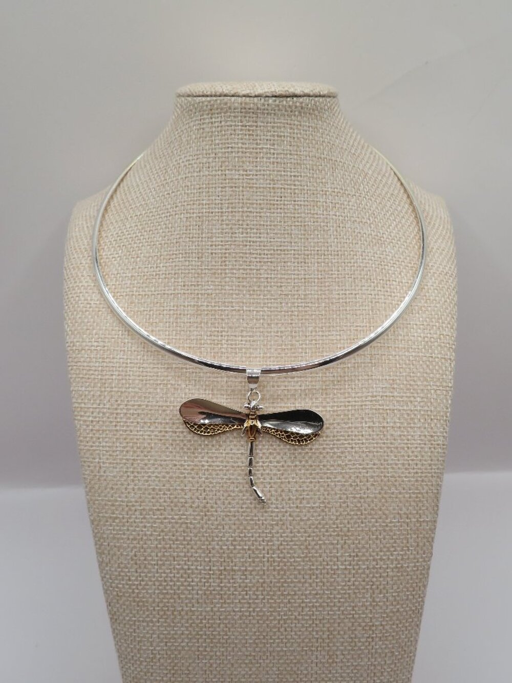 Vintage Best Signed Dragonfly Choker Style Pendant Necklace